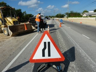 Public Service Announcement: Road Works - West-Bound Lane Closure on Old Joes Way